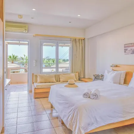 Anatoli Apartment *